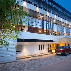 Keerthi Hotel Thiruvananthapuram