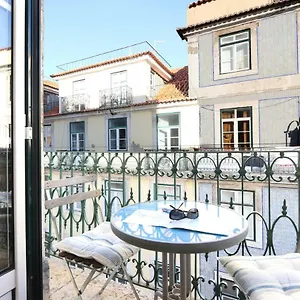Olivier - Downtown Lisbon