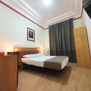 2* Affittacamere Midis - Local
